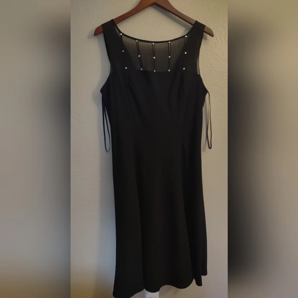 Evan-Picone Black Rhinestone Embellished Drape Back Dress Size 16 - Picture 9 of 16